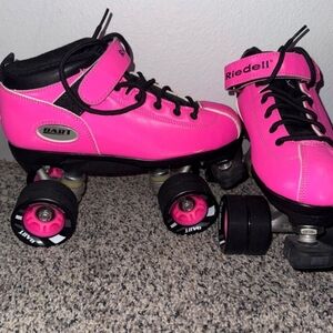Riedell Black/Pink Roller Skates Women's Size 6